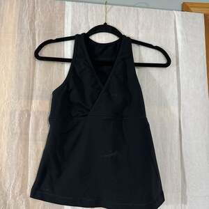Lululemon Black V-Neck‎ Racerback Tank Top